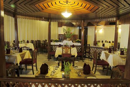 Breeze Hotel Chennai Exterior photo