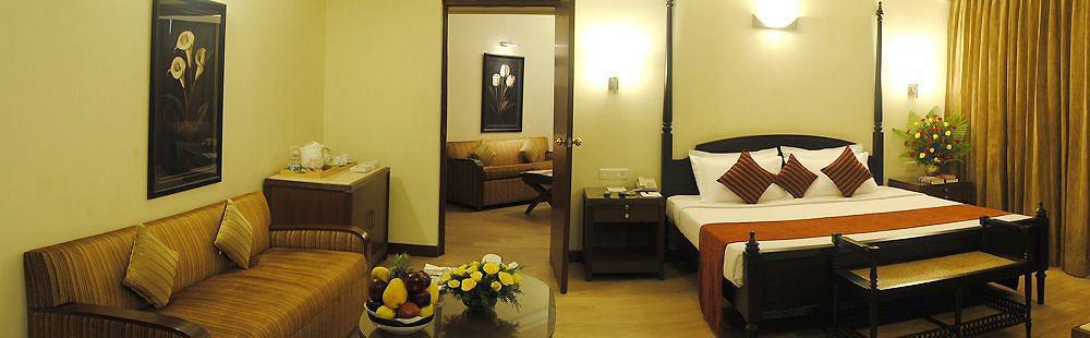 Breeze Hotel Chennai Exterior photo